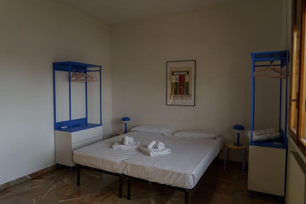 Fanciful 2-Br Outside Ztl Apartment Florence Luaran gambar